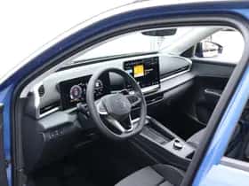 Volkswagen T-Roc (2026) thumbnail 9