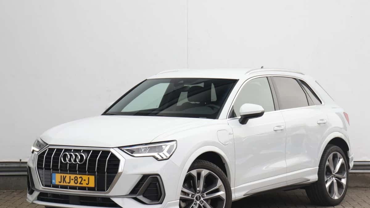 Audi Q3 (2024) — foto 1