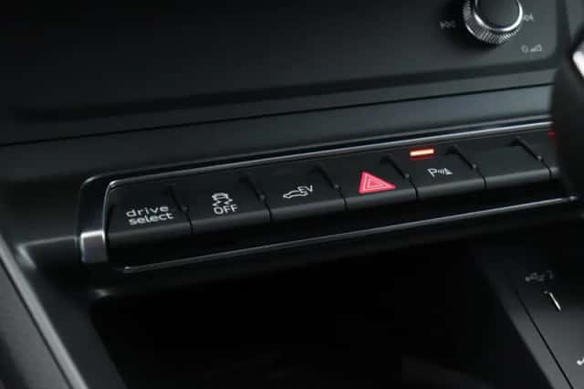 Audi Q3 (2024) thumbnail 19