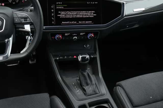 Audi Q3 (2024) thumbnail 24