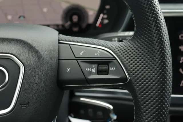 Audi Q3 (2024) thumbnail 28