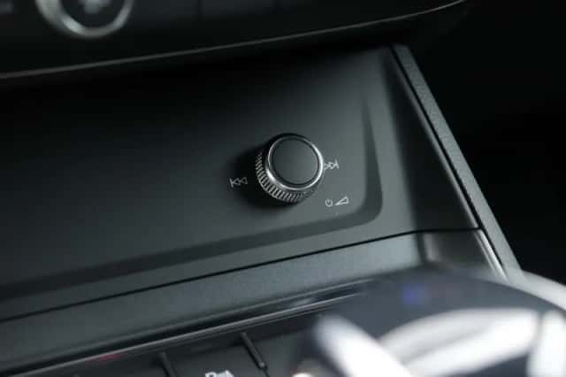 Audi Q3 (2024) thumbnail 31