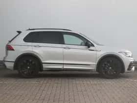 Volkswagen Tiguan (2021) thumbnail 2