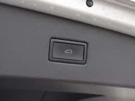 Volkswagen Tiguan (2021) thumbnail 18