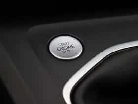 Volkswagen Golf (2023) thumbnail 12