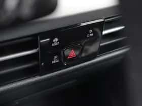 Volkswagen Golf (2023) thumbnail 13