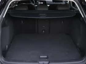 Volkswagen Golf (2023) thumbnail 18
