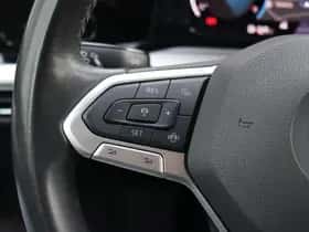 Volkswagen Golf (2023) thumbnail 29