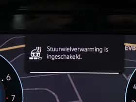 Volkswagen Golf (2023) thumbnail 32