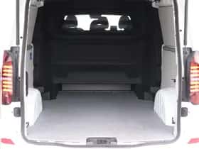 Volkswagen Transporter (2024) thumbnail 8