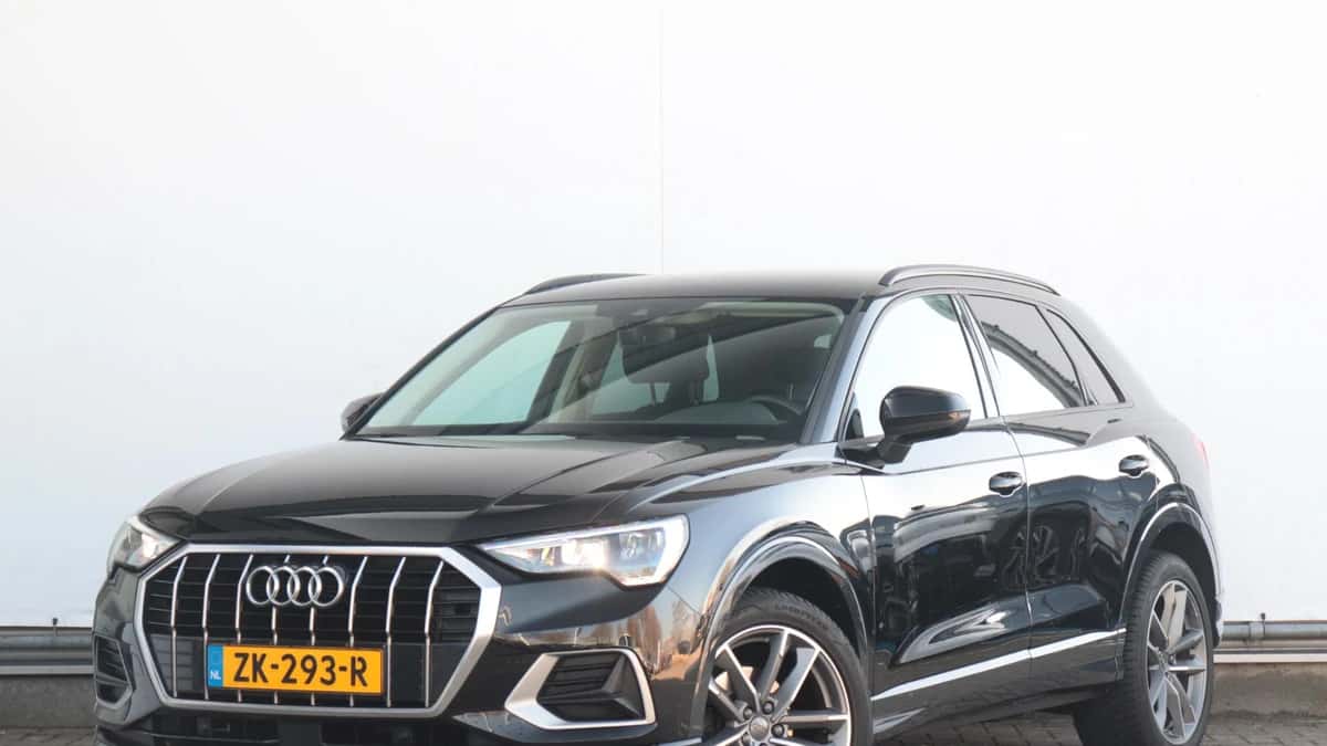 Audi Q3 (2019) — foto 1