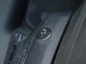 Audi Q3 (2019) thumbnail 10