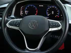 Volkswagen T-Roc (2022) thumbnail 22