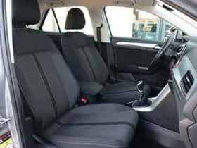 Volkswagen T-Roc (2022) thumbnail 8