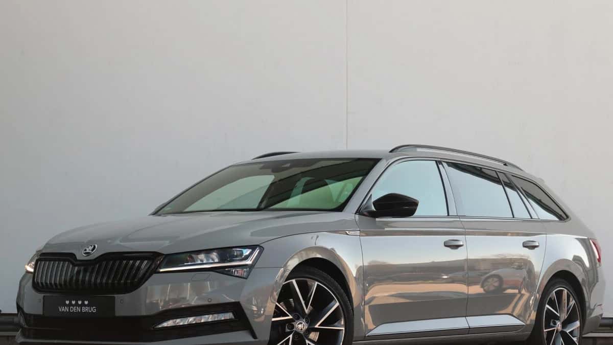 Škoda Superb (2022) — foto 1