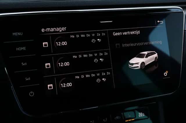 Škoda Superb (2022) thumbnail 42