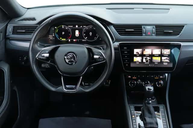 Škoda Superb (2022) thumbnail 47