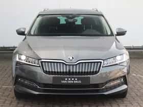Škoda Superb (2022) thumbnail 2