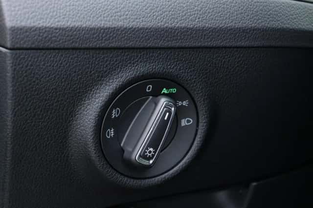 Škoda Superb (2022) thumbnail 30