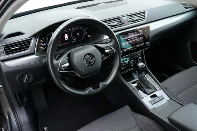 Škoda Superb (2022) thumbnail 34