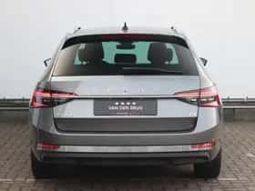 Škoda Superb (2022) thumbnail 6