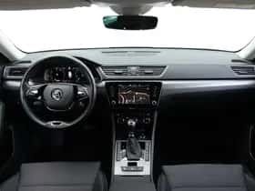 Škoda Superb (2022) thumbnail 7