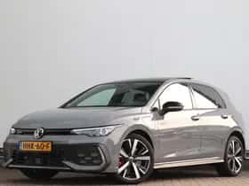 Volkswagen Golf (2025) thumbnail 1
