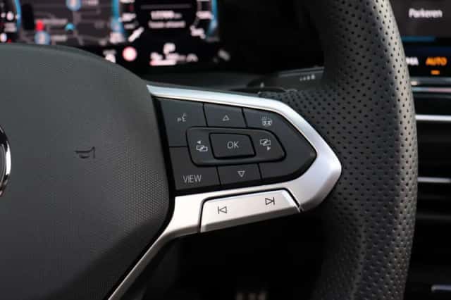 Volkswagen Golf (2025) thumbnail 13