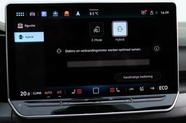 Volkswagen Golf (2025) thumbnail 27