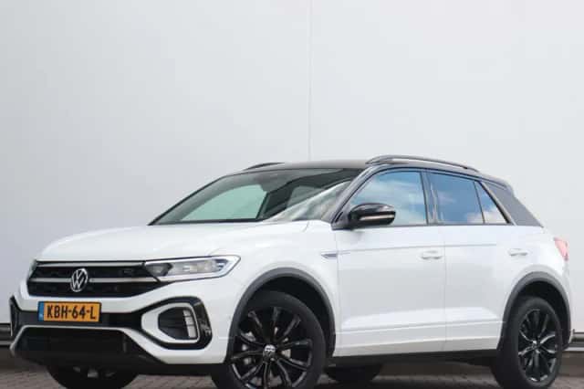 Volkswagen T-Roc (2024) thumbnail 1