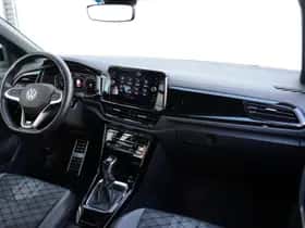 Volkswagen T-Roc (2024) thumbnail 16