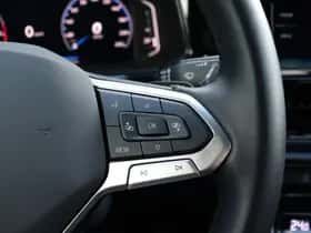 Volkswagen T-Roc (2024) thumbnail 29