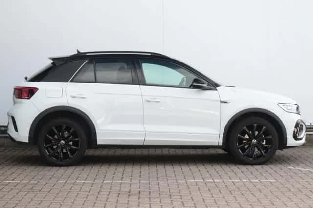 Volkswagen T-Roc (2024) thumbnail 4
