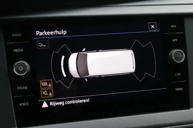 Volkswagen Transporter (2024) thumbnail 13