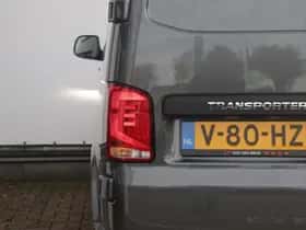 Volkswagen Transporter (2024) thumbnail 21