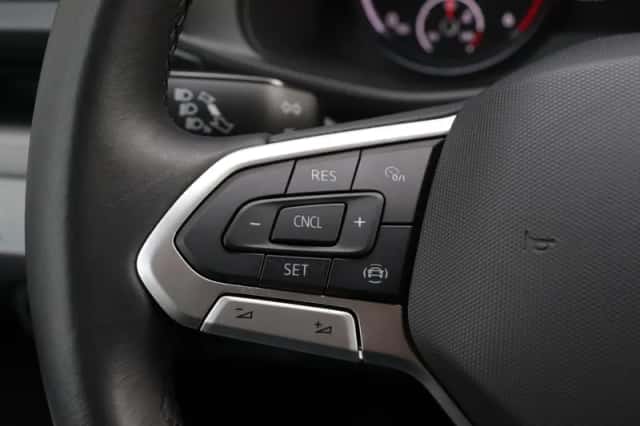 Volkswagen Transporter (2024) thumbnail 25