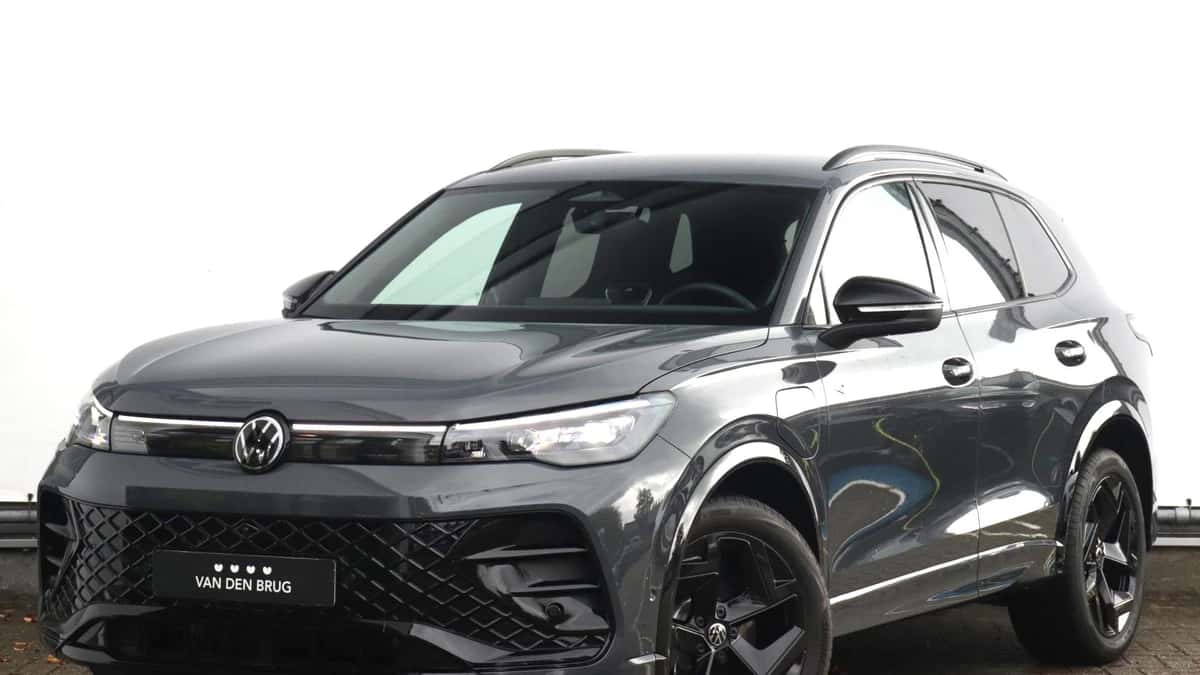 Volkswagen Tiguan (2025) — foto 1