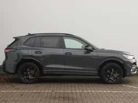 Volkswagen Tiguan (2025) thumbnail 2