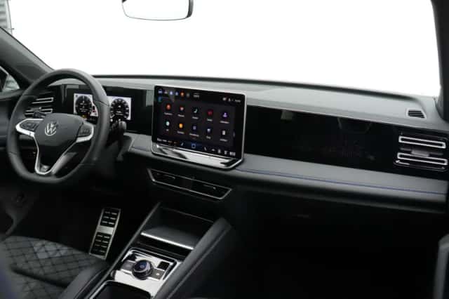 Volkswagen Tiguan (2025) thumbnail 25