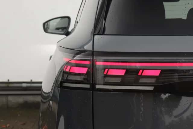Volkswagen Tiguan (2025) thumbnail 29