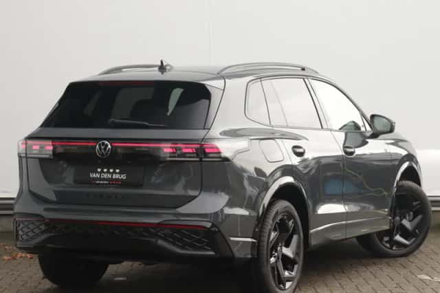 Volkswagen Tiguan (2025) thumbnail 6