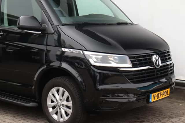 Volkswagen Transporter (2024) thumbnail 7