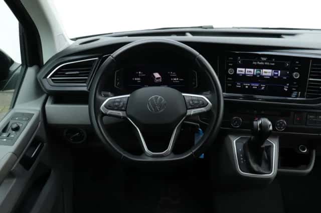 Volkswagen Transporter (2024) thumbnail 8