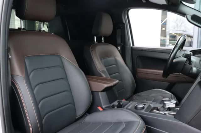 Volkswagen Amarok (2023) thumbnail 11