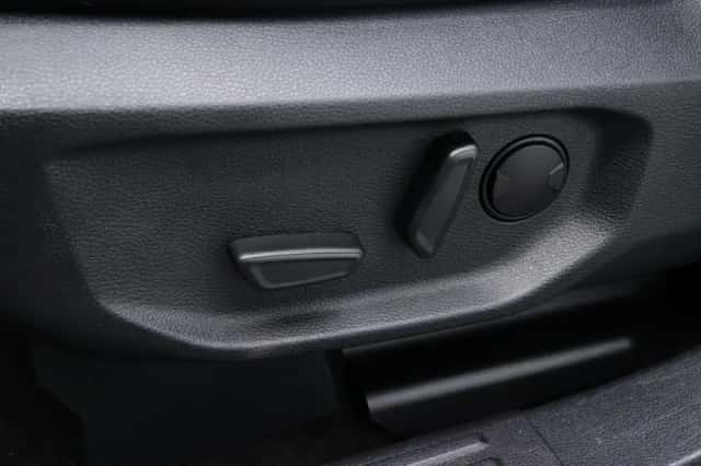Volkswagen Amarok (2023) thumbnail 12
