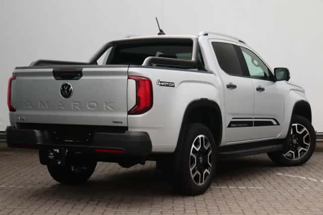 Volkswagen Amarok (2023) thumbnail 4