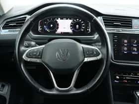 Volkswagen Tiguan (2021) thumbnail 17