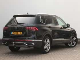 Volkswagen Tiguan (2021) thumbnail 4