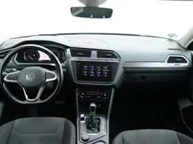 Volkswagen Tiguan (2021) thumbnail 9