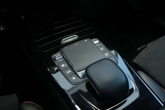 Mercedes-Benz CLA-Klasse (2020) thumbnail 13